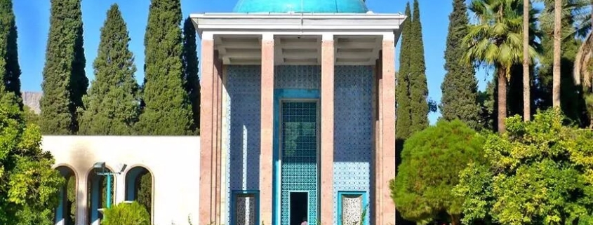 آتش سوزی در آرامگاه سعدی + عکس