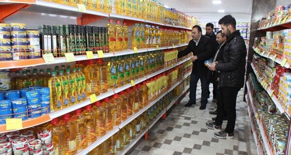 تشدید نظارت در بازار در آستانه شب یلدا