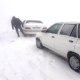 رهاسازی ۶۸ خودرو گرفتار در کولاک برف منطقه تاراز خوزستان