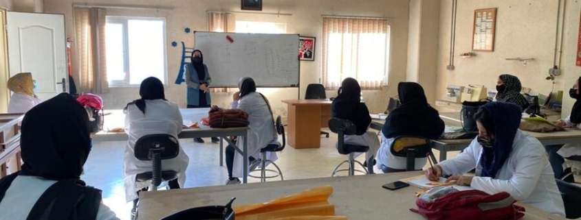 ۳۰ هزار نفر از بانوان خوزستان در دوره‌های مهارتی آموزشگاه‌های آزاد شرکت کردند