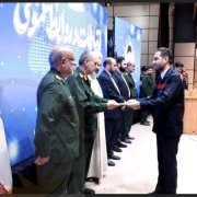 تقدیر فرمانده سپاه خوزستان از سجاد خراسانی مدیر روابط عمومی شرکت فولاد اکسین